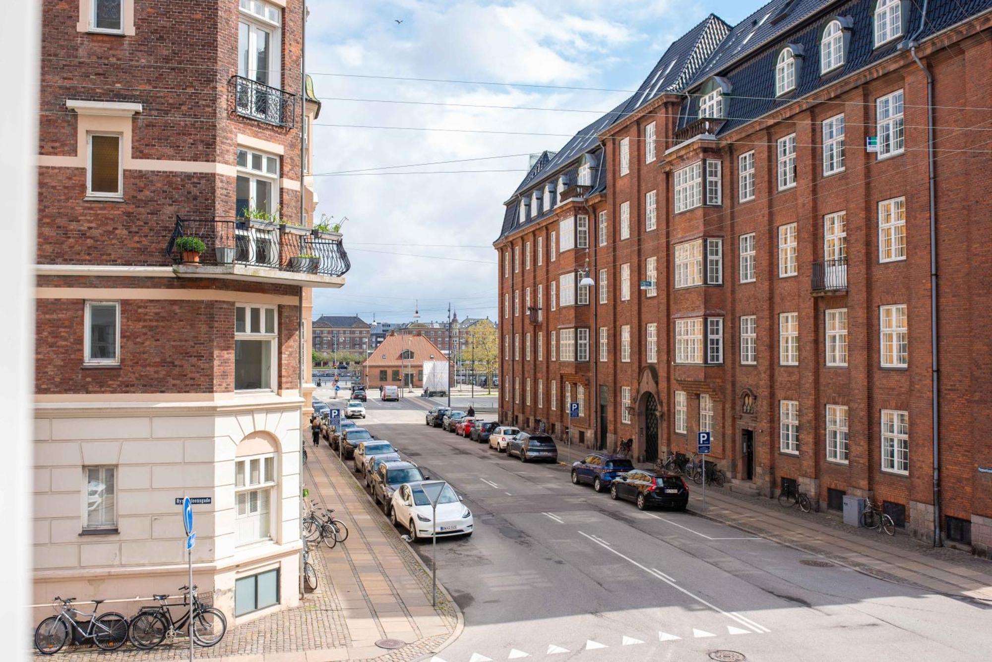Large Apartment In Central Copenhagen By Tivoli Gardens Extérieur photo